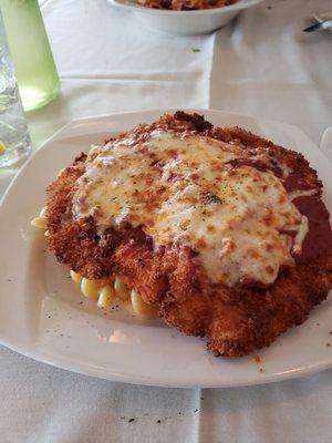 1 pound chicken Parmesan over Mac & cheese