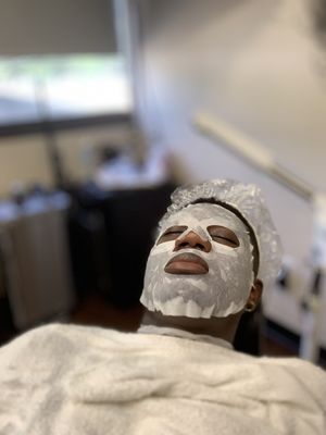 Skin detox facial