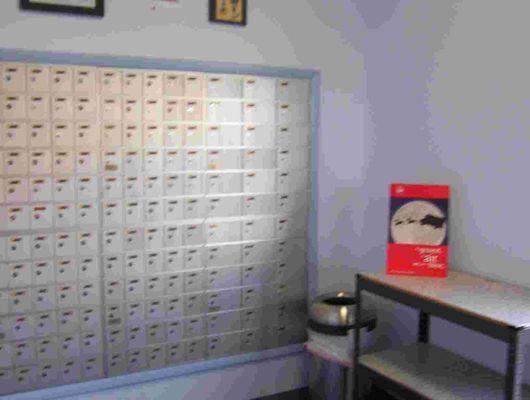 Private mailbox rental