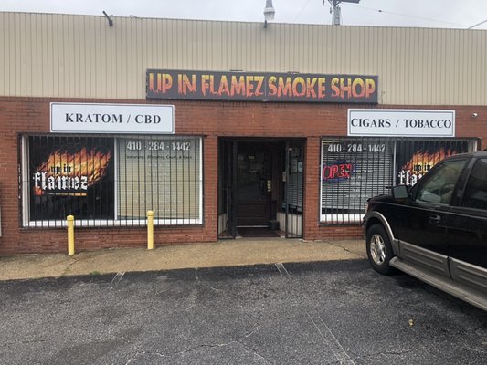 Up In Flamez Smokeshop Store Front