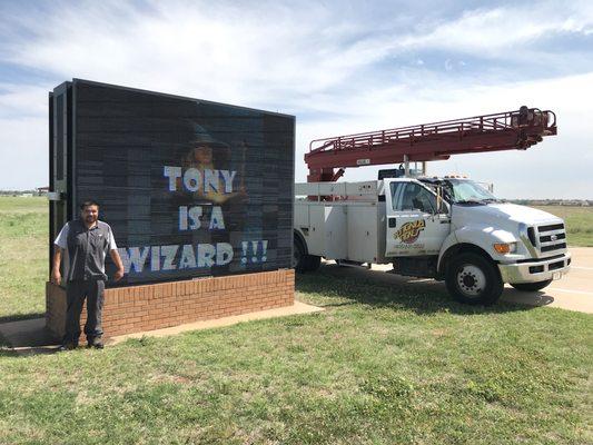 Servicing LED Signs