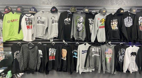 Hoodies and sweatshirts