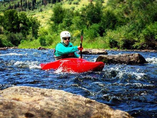 Matt coming through the cotton wood canyon section of the Yampa River