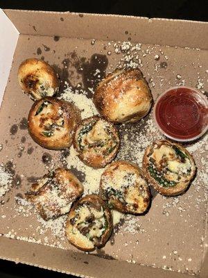 Spinach and mushroom rolls