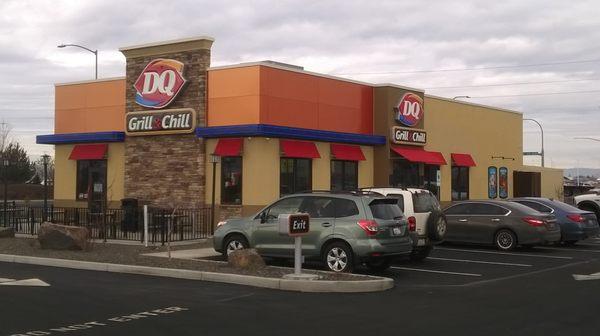 Dairy Queen on Valley Mall at Longfibre in Yakima