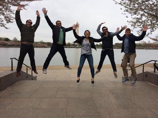 Talener sent the team in our brand new Metro Washington DC office on a monument's tour so they could get to know their new city!