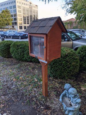 Little Free Library, 1910 S Lewis Ave, Tulsa