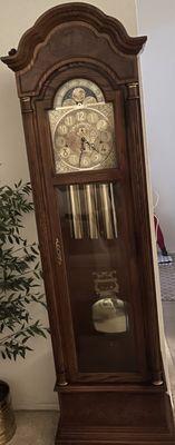 Antique Clock Gallery