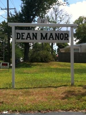 Dean Manor