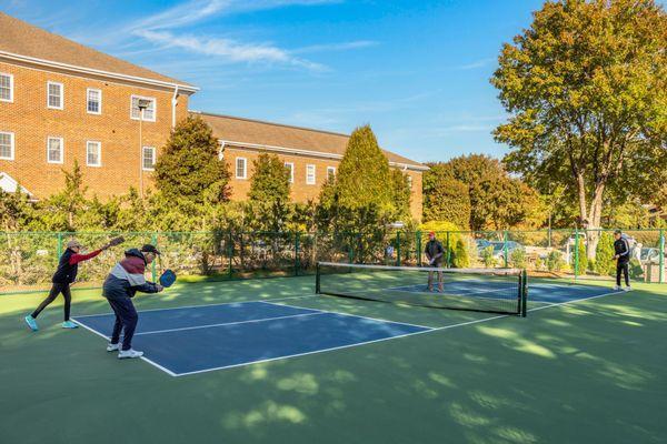 Pickleball Courts