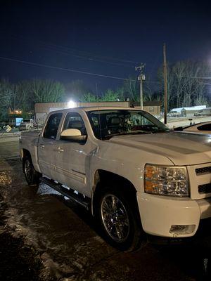 Bronze package on this 2010 Chevy Silverado