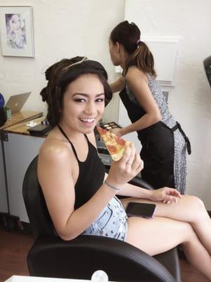 Seriously!  Who eats pizza while getting ready for Miss Hawaii USA?  Our confident client that's who.  #baileylum