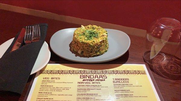 Bhel puri ( indian rice crispy)