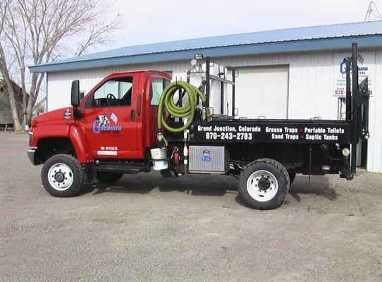 Portable Toilet Truck