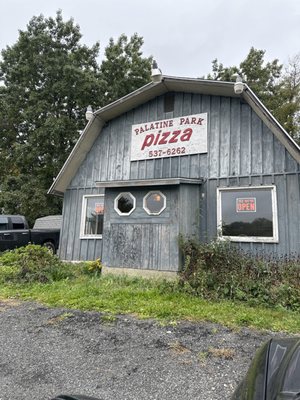 Front of the pizza place