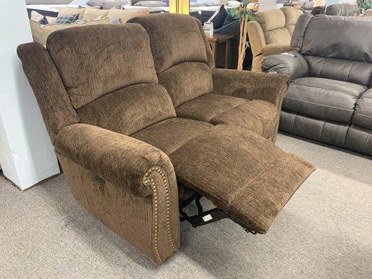 Power reclining loveseat