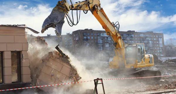 R Saraiva Demolition