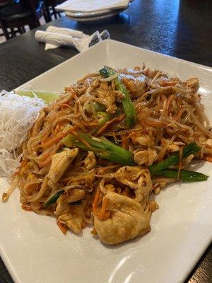 Chicken pad Thai