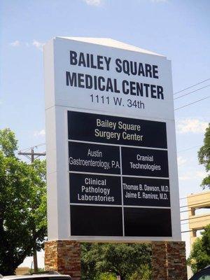 Austin Clinic street side sign