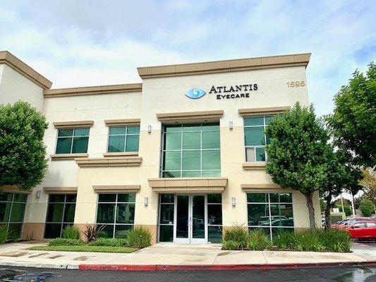 Atlantis Eyecare - Santa Ana