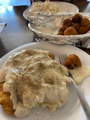 1/2 tenderloin with taters and gravy. Order of fried mushrooms.