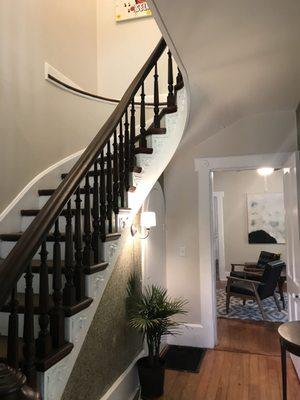 Historic house w lovely staircase