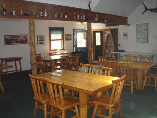 Dining room.