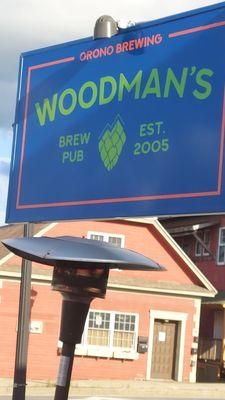 Woodman's bar and Grill