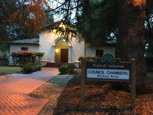 Heritage room for council meetings