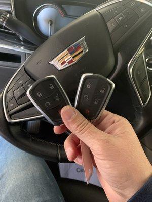 2020 Cadilac XT5  add keys we now have key in stock