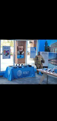 Inside Tacoma AT&T store