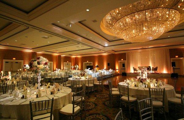 Beautiful ballroom with our silver chiavari chairs