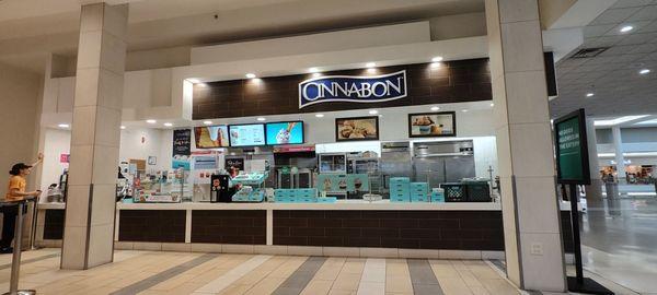 Cinnabon