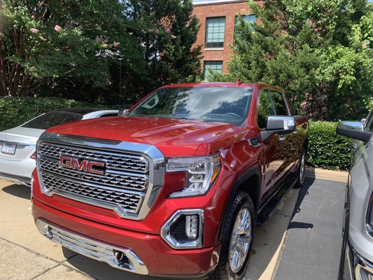 Full detail on  GMC awesome truck