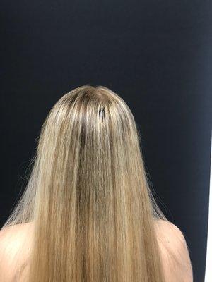 Women's full highlight on thick hair and long haircut with Straight style