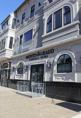 Monti Rago Funeral Home