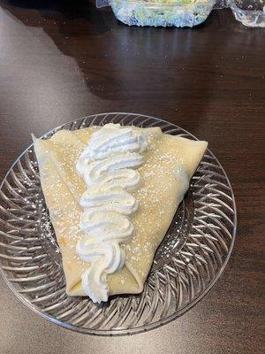 Crepe w/ fruit