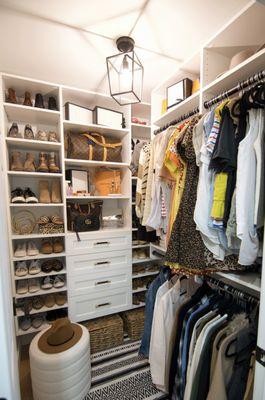 Custom Women's Wardrobe Walk-in Closet