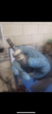 Damage fuel injector from the bad gasoline