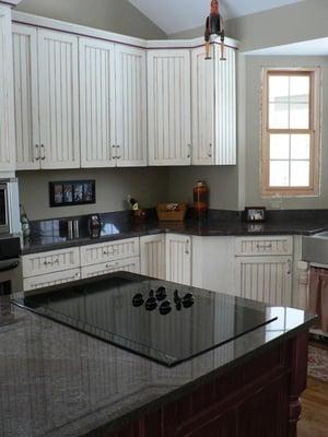 Custom country kitchen by Home Solutions !