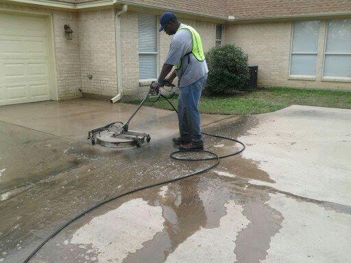 Top Notch Way residential exterior cleaning