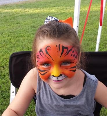 Tiger face painting