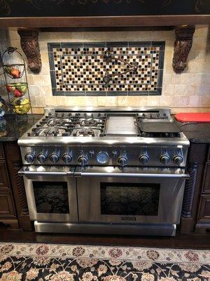 Thermador gas range