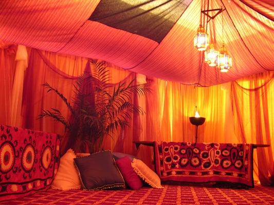 Arabian Nights Themed Lounge Environment