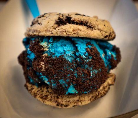 Blue Monster with Oreo dust