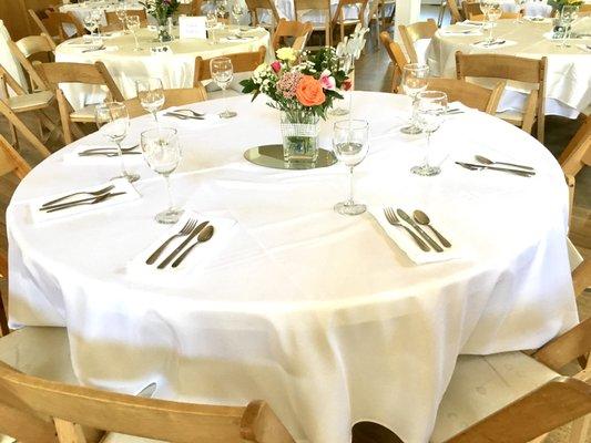 Elegant banquet seating up to 350 guests...