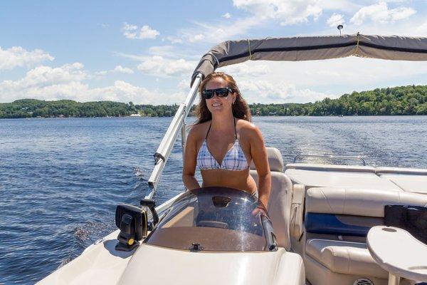 pontoon boat rentals Lake Texoma