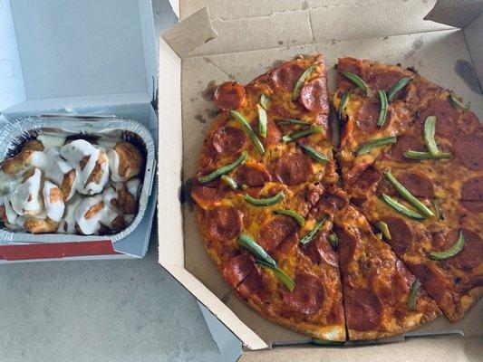 Cold pizza from a 40 minute delivery ride, Raspberry Cheesecake Monkey Bread with NO Raspberry