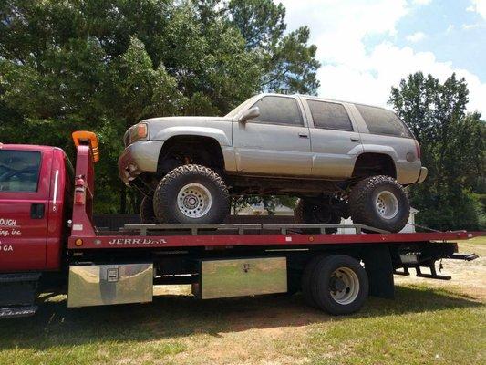 Escalade with a nice lift kit