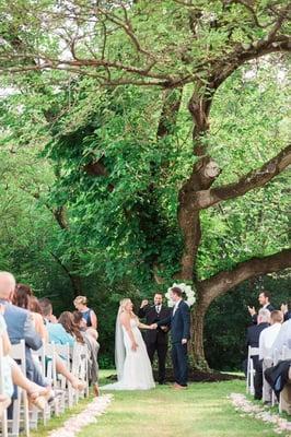 The Lyceum wedding tree is so stately, and the lawn is perfect for seating.